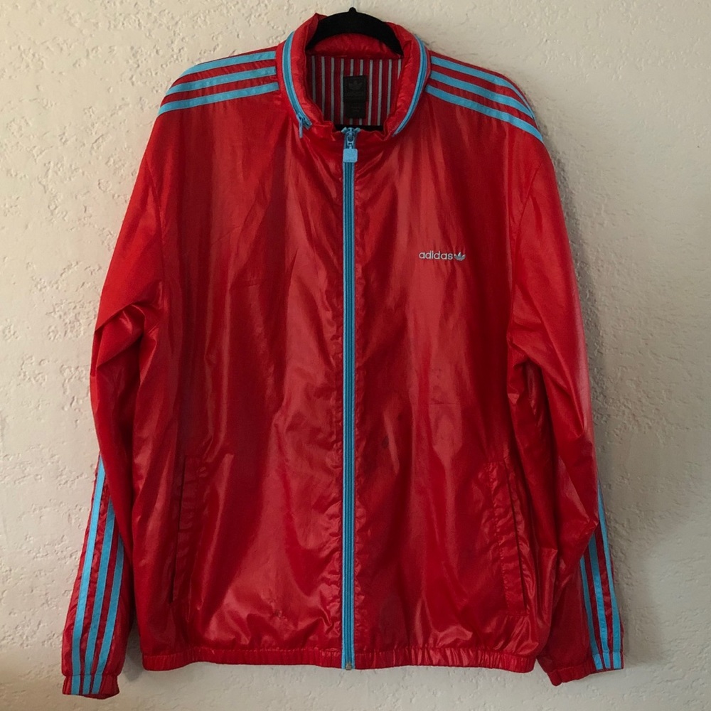 🔥VTG ADIDAS STRIPED WINDBREAKER W/HOOD🔥